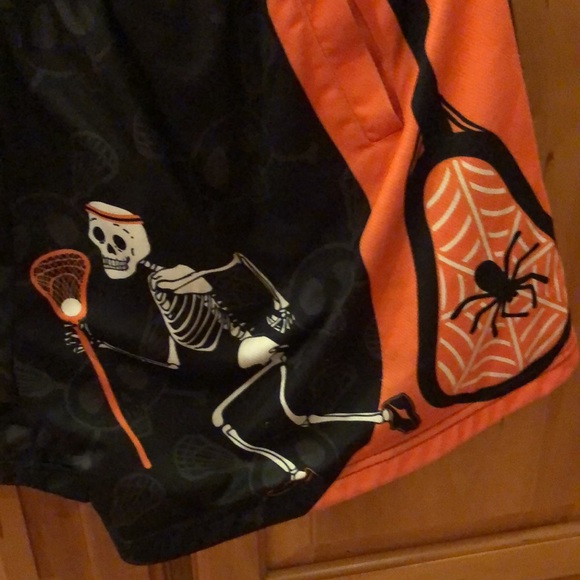 CHALK TALK SHORTS - Picture 2 of 4